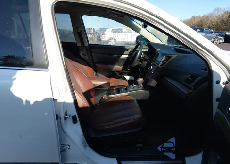 2013 Subaru Outback 3.6R Limited z USA, uszkodzony, nr VIN 4S4BRDSC4D2225783